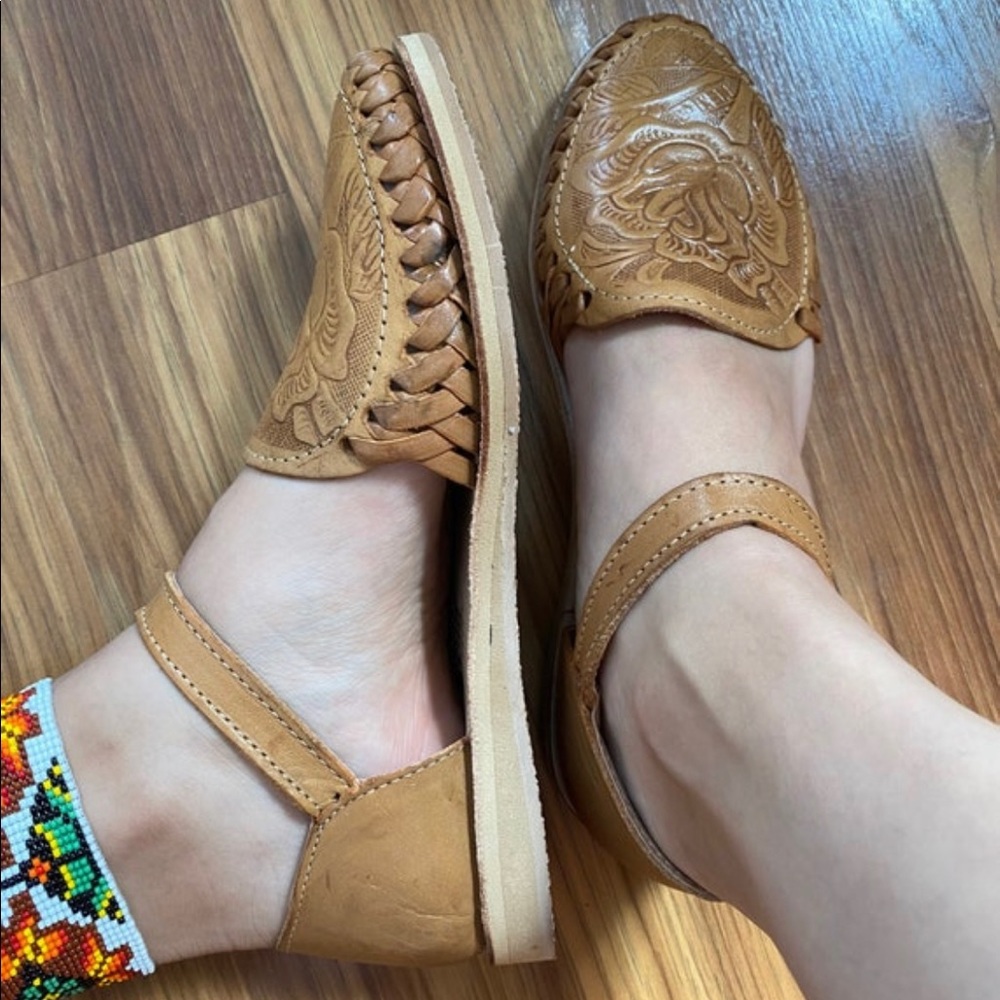 La Rosa huaraches